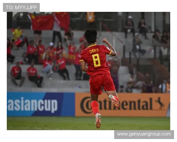 国足逆转取胜燃爆全场年轻球员闪耀赛场展现崭新战斗姿态